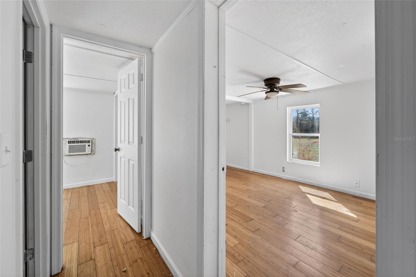 Image 34 of 81 For 35238 Manuel Street