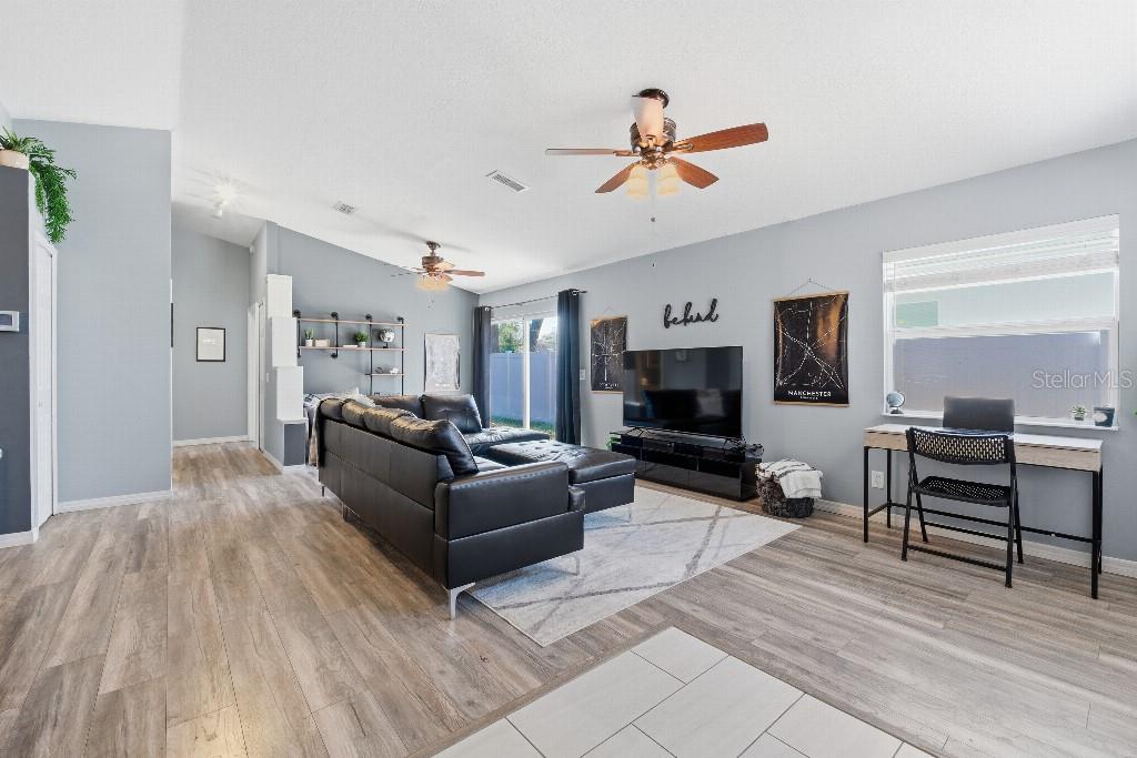 Image 3 of 15 For 25130 Ensley Road