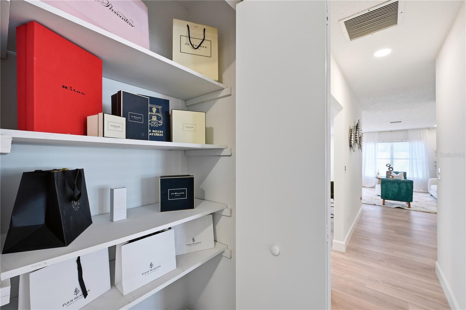 Image 13 of 16 For 13926 Cherry Dale Lane