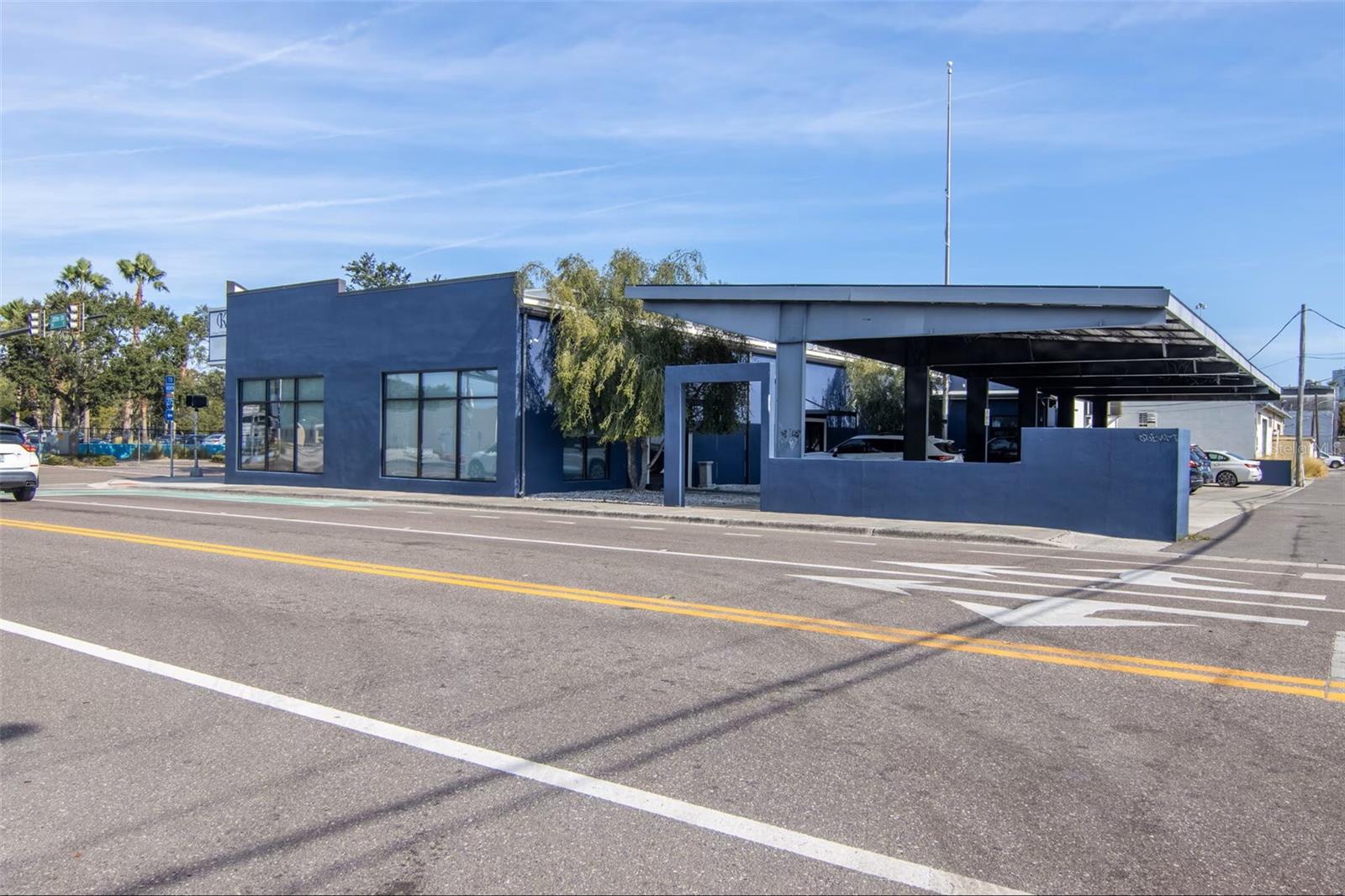 Image 3 of 10 For 1980 Central Avenue