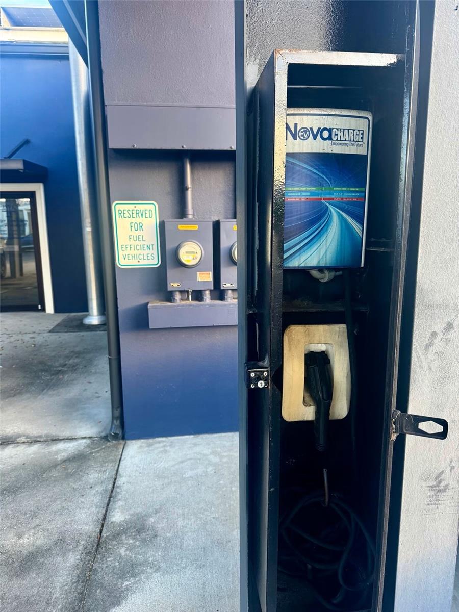 Image 5 of 10 For 1980 Central Avenue