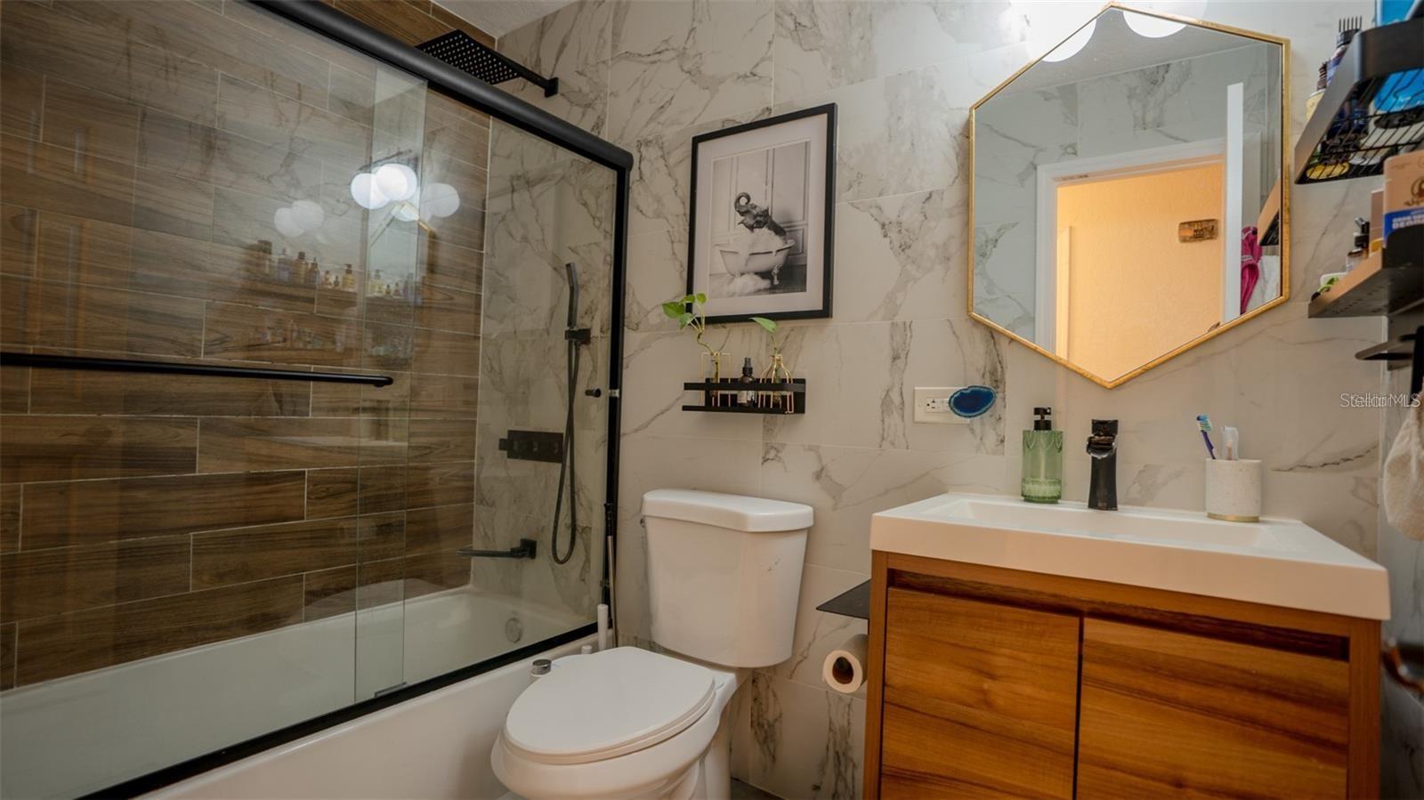 Image 18 of 48 For 6509 Sawyer Place