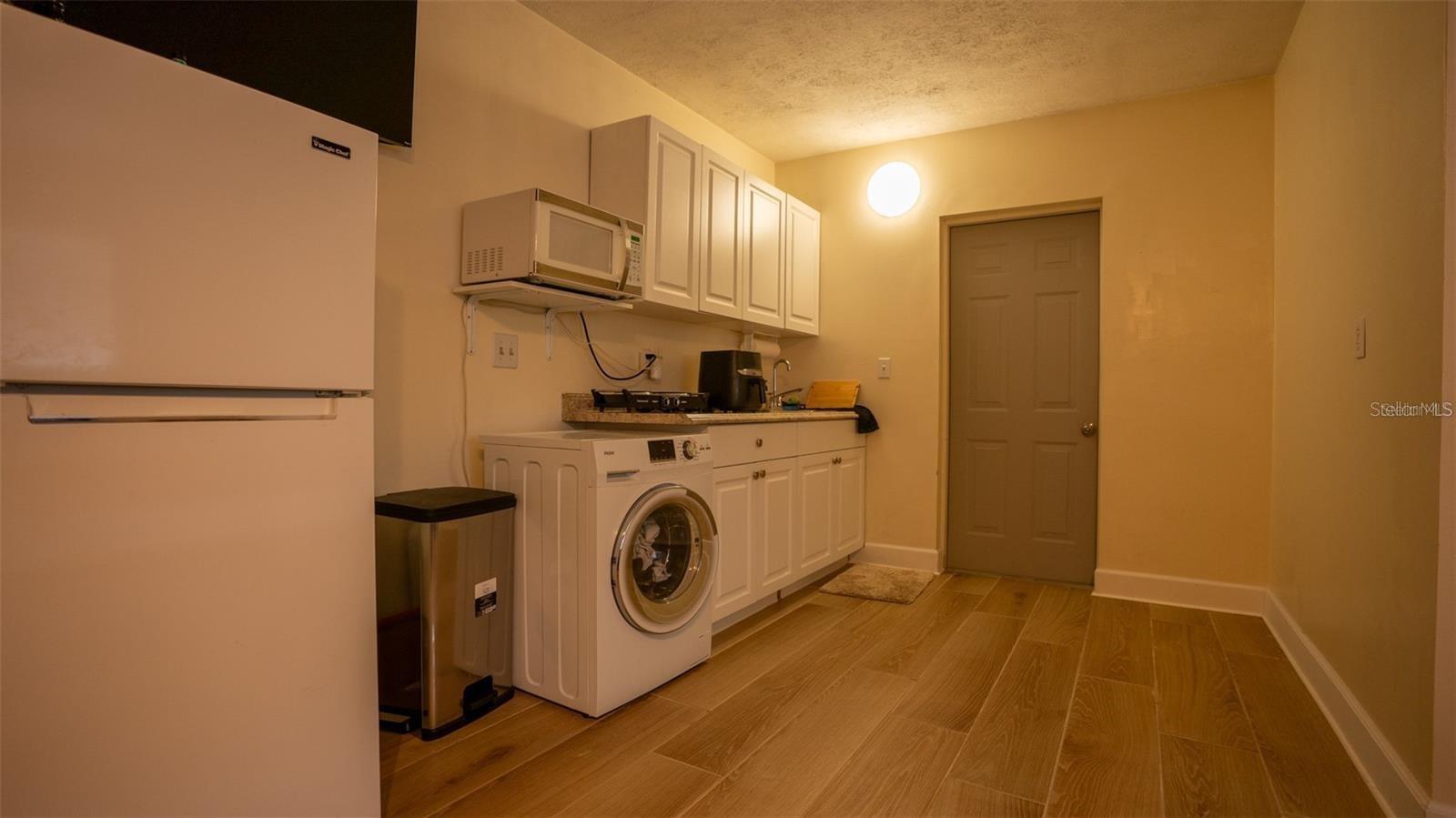 Image 34 of 48 For 6509 Sawyer Place