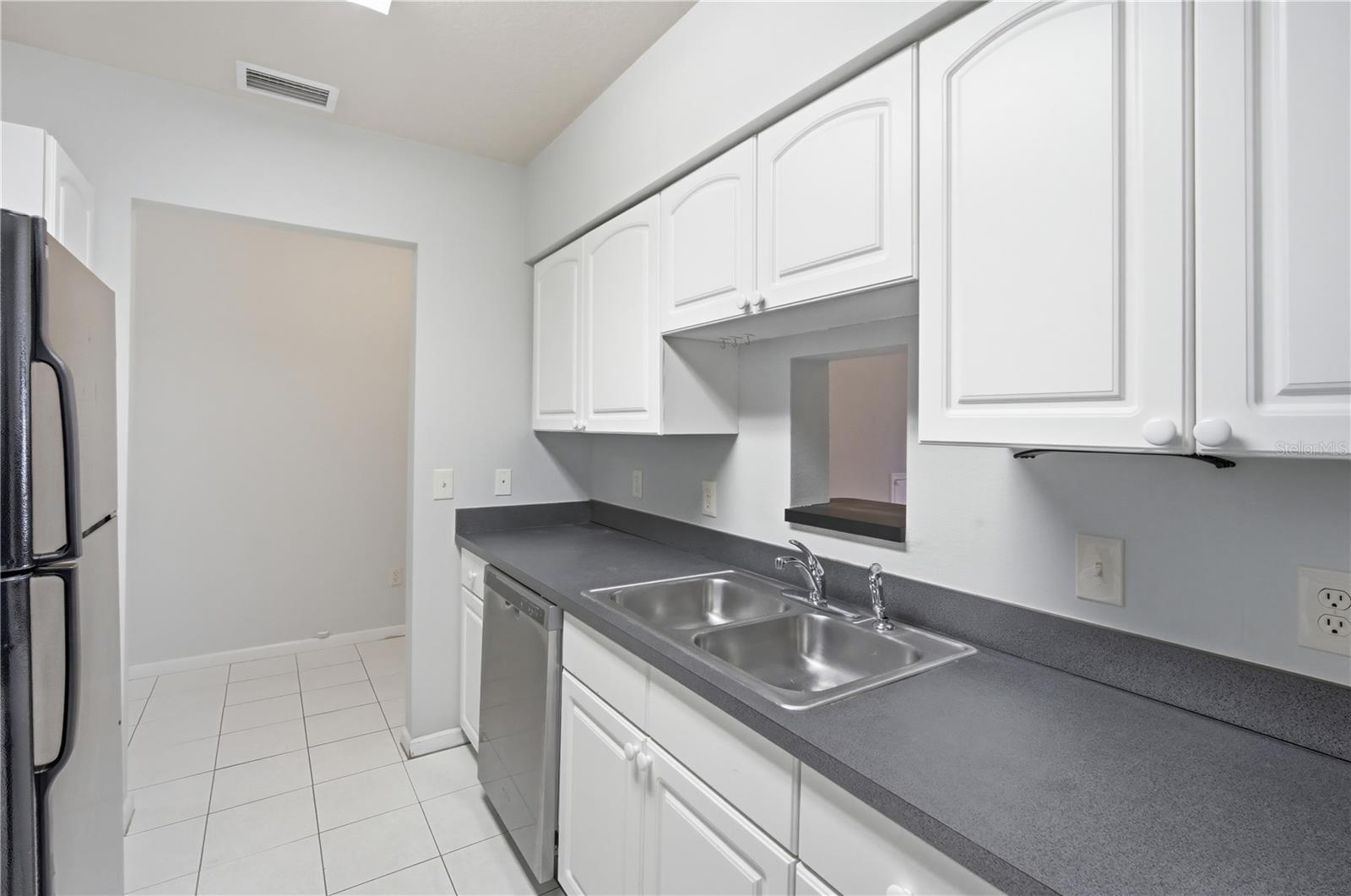 Image 12 of 26 For 3731 Cass Street