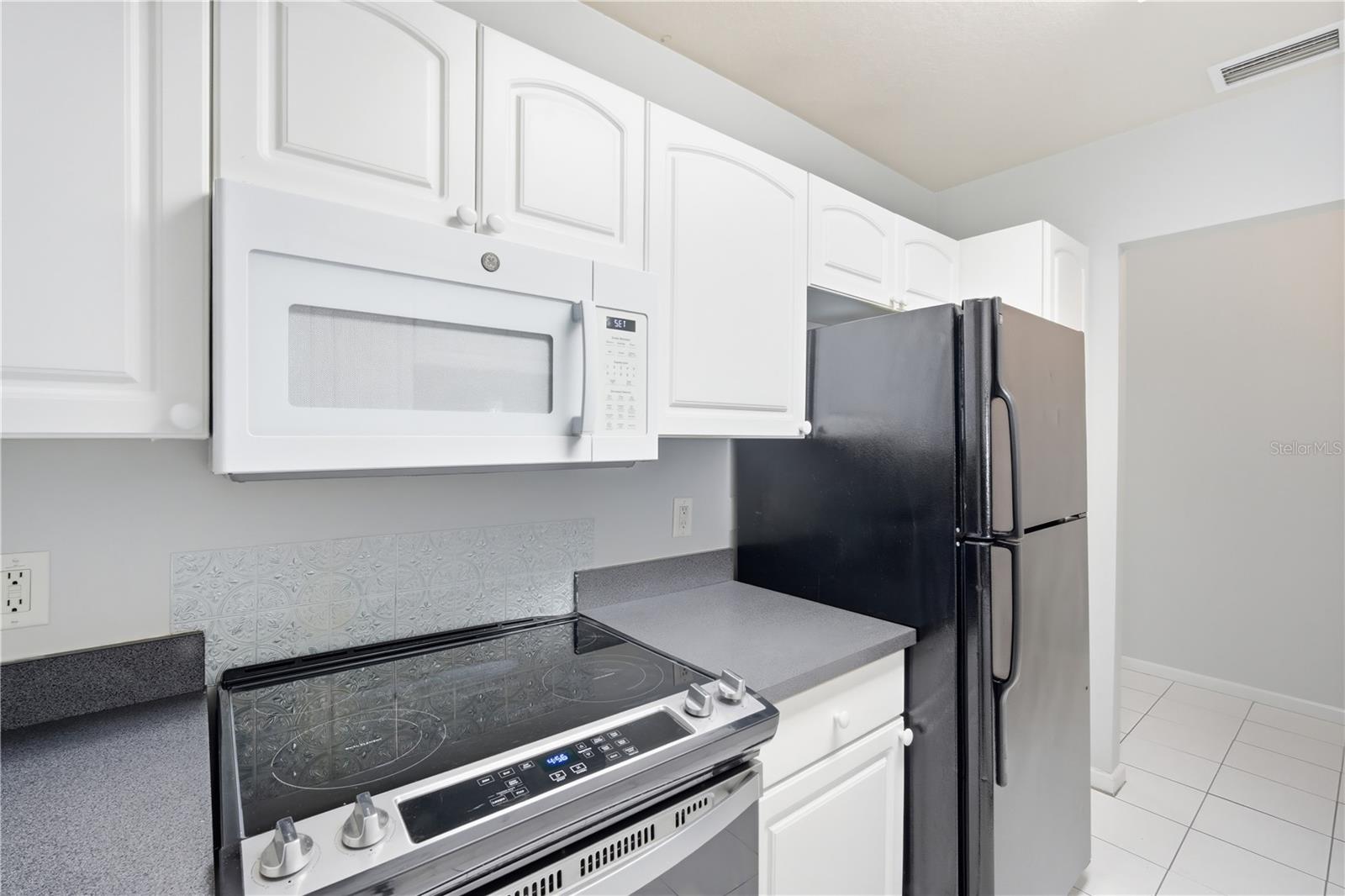 Image 13 of 26 For 3731 Cass Street