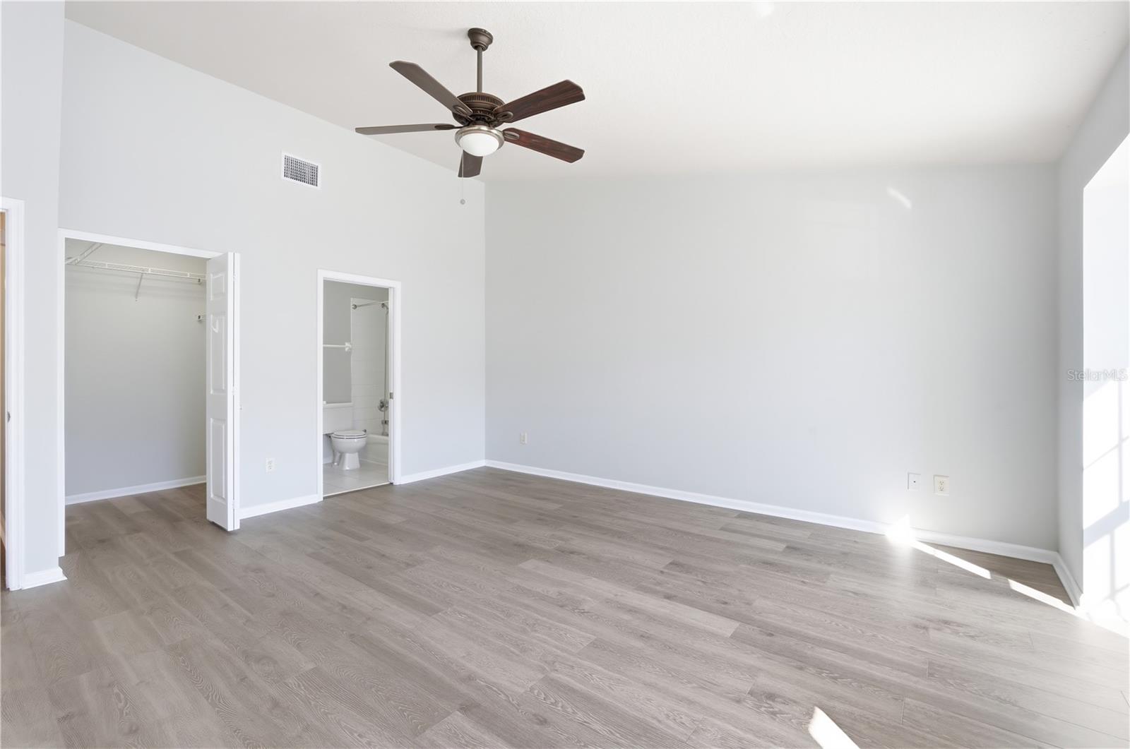 Image 17 of 26 For 3731 Cass Street