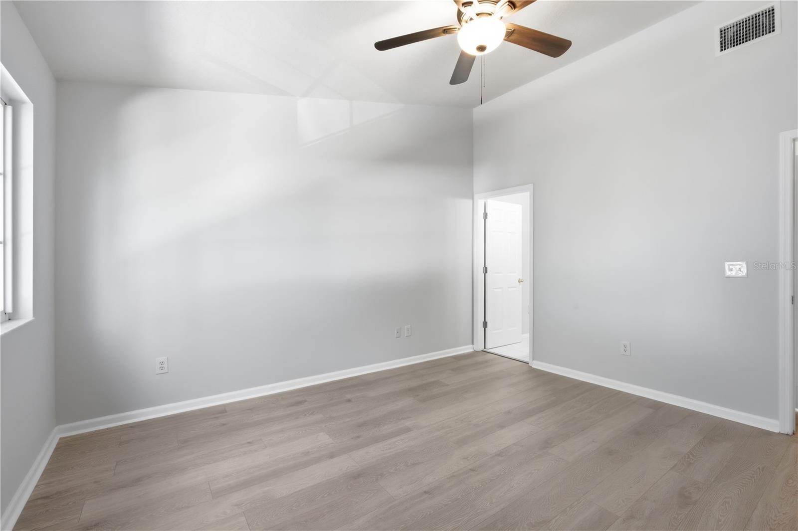 Image 20 of 26 For 3731 Cass Street