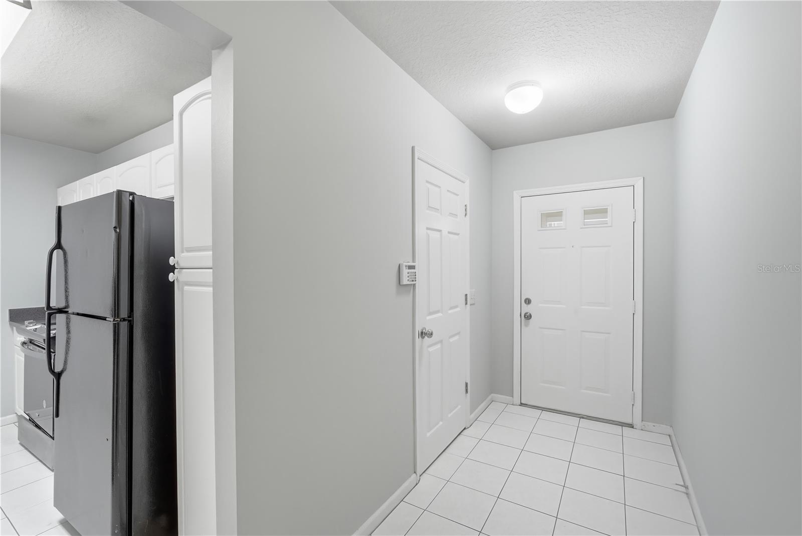 Image 4 of 26 For 3731 Cass Street