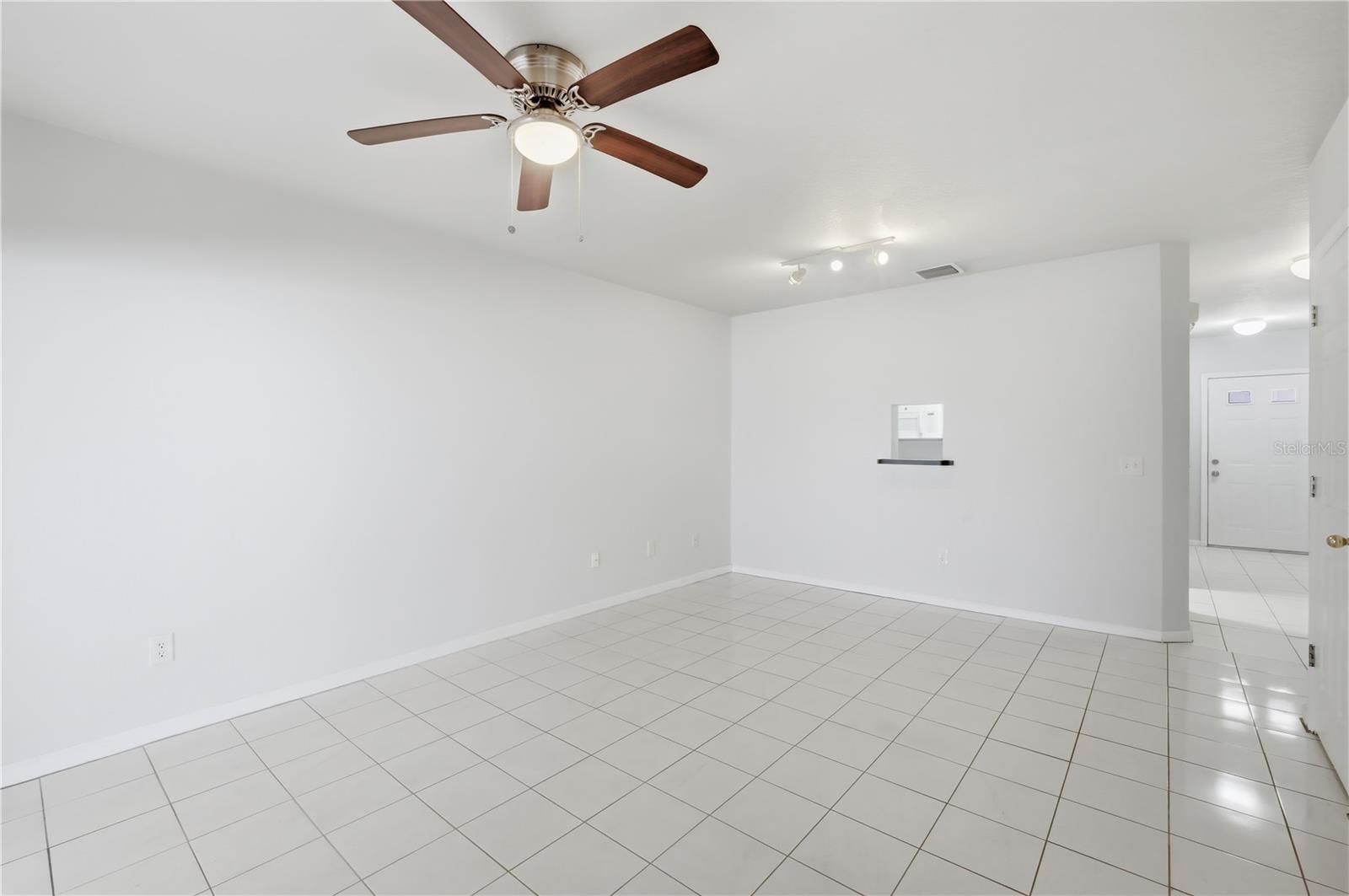 Image 7 of 26 For 3731 Cass Street