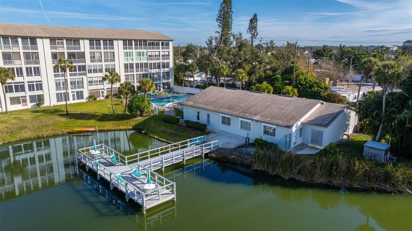 Image 47 of 51 For 3408 Lake Bayshore Drive P-317