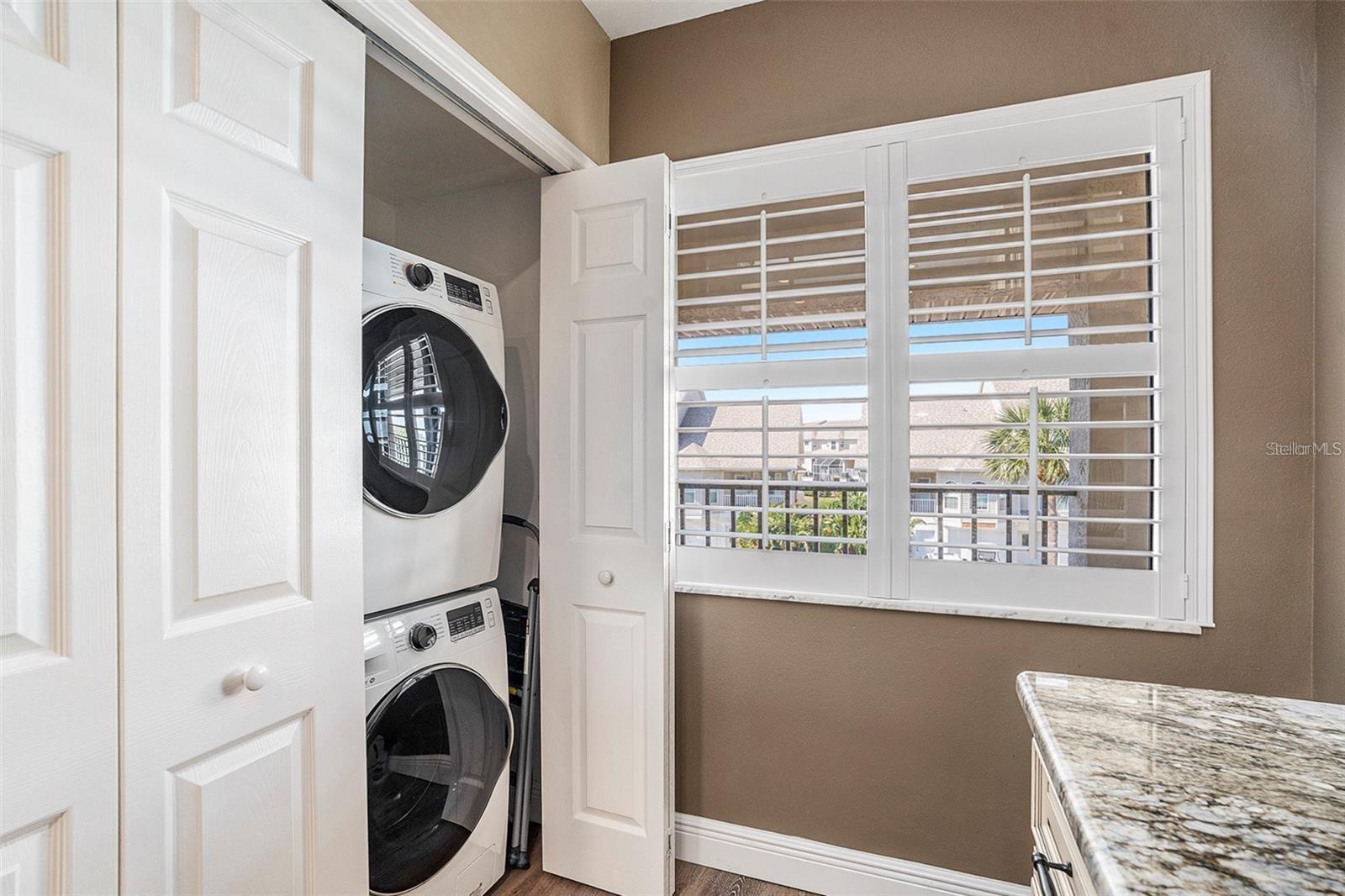 Image 13 of 37 For 8210 Aquila Street 223