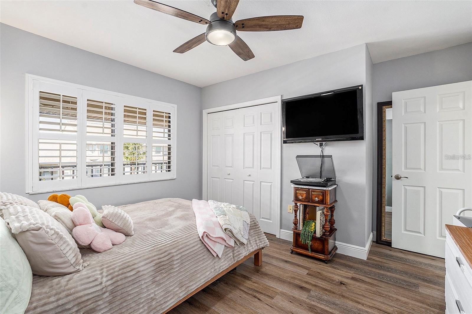 Image 24 of 37 For 8210 Aquila Street 223