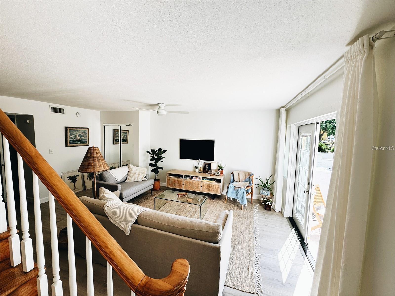 Image 12 of 35 For 212 Bunker Hill Lane 212