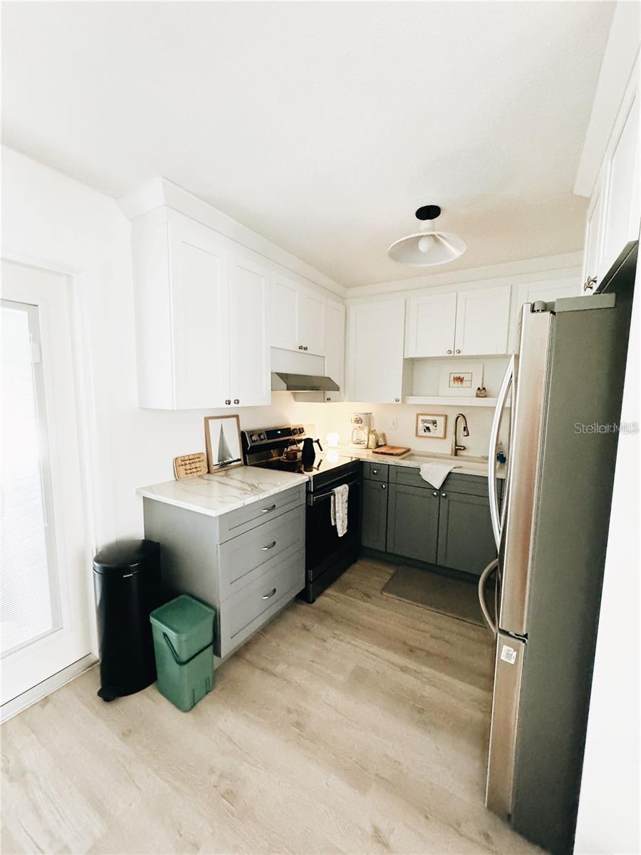 Image 5 of 35 For 212 Bunker Hill Lane 212