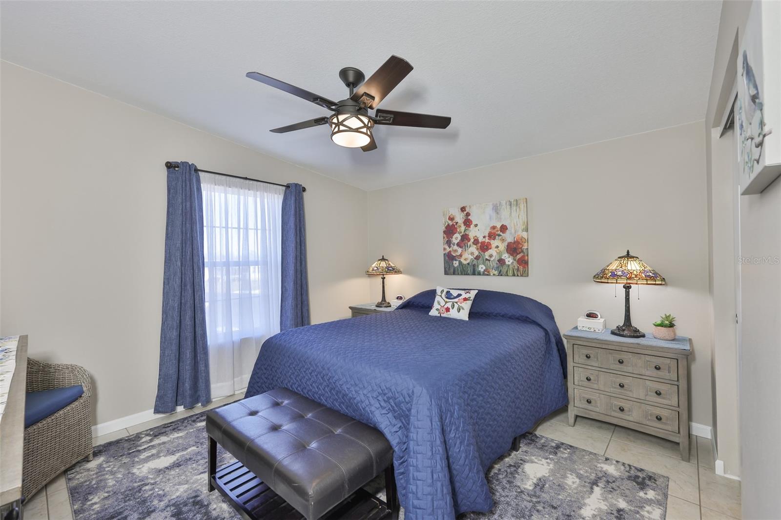 Image 25 of 46 For 37041 Neukom Avenue