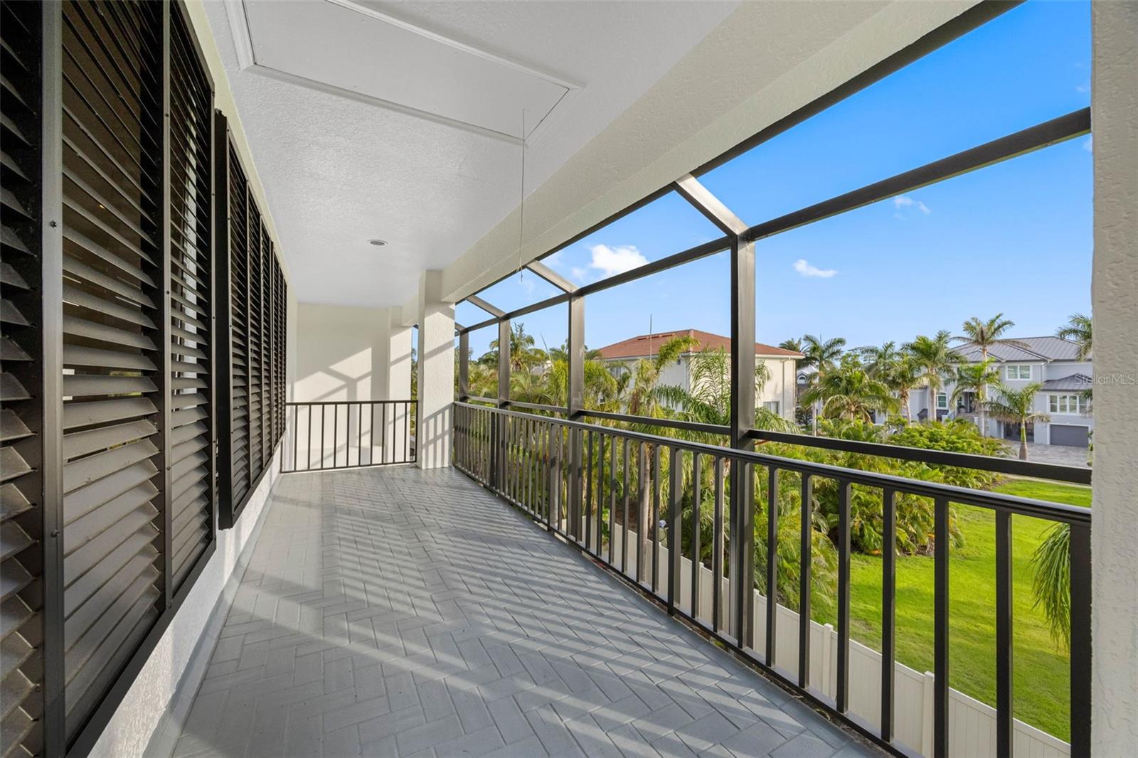 Image 48 of 86 For 6024 Kipps Colony Drive E