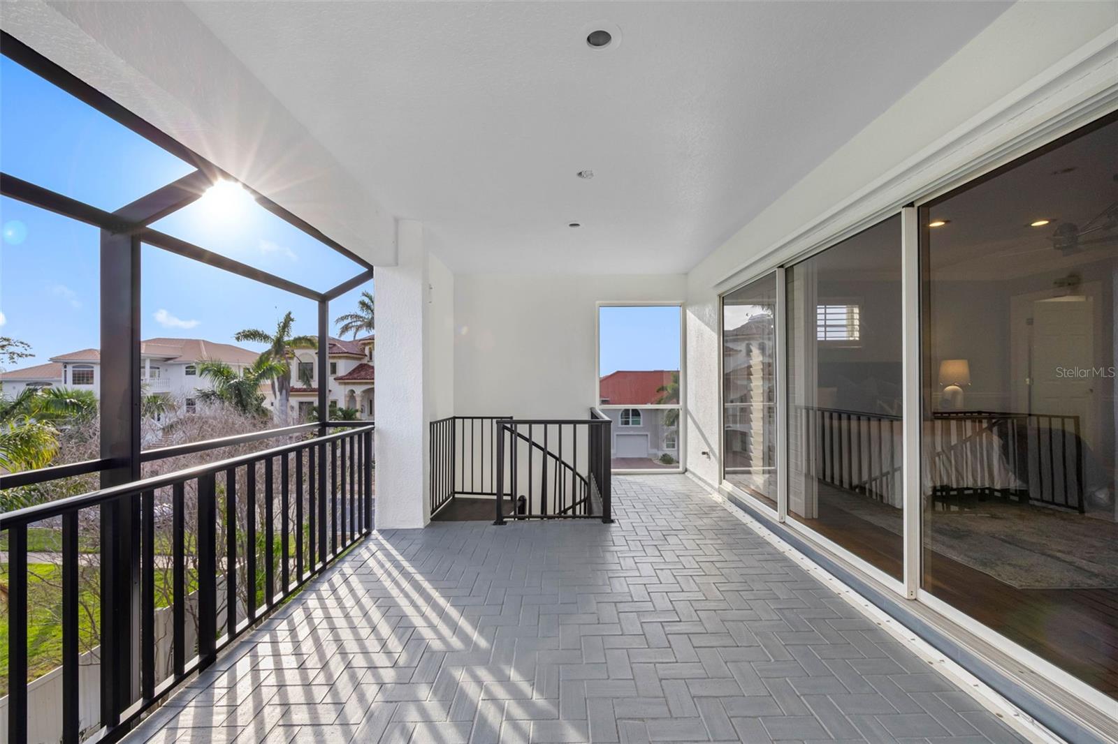 Image 49 of 86 For 6024 Kipps Colony Drive E