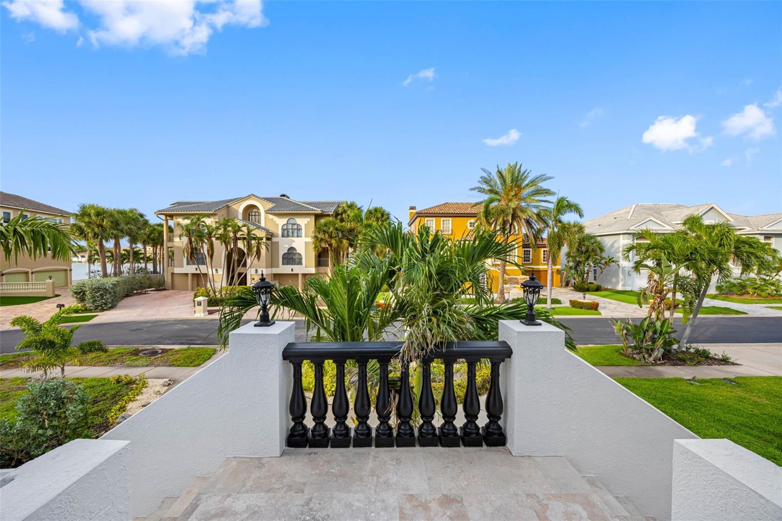 Image 55 of 86 For 6024 Kipps Colony Drive E