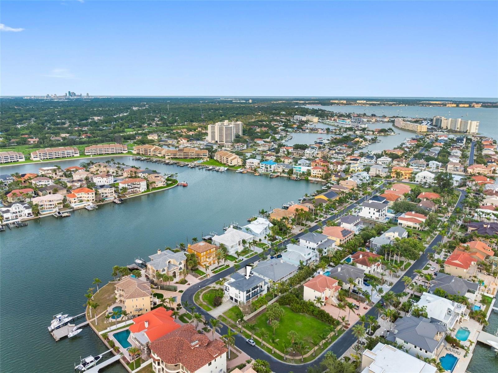 Image 62 of 86 For 6024 Kipps Colony Drive E