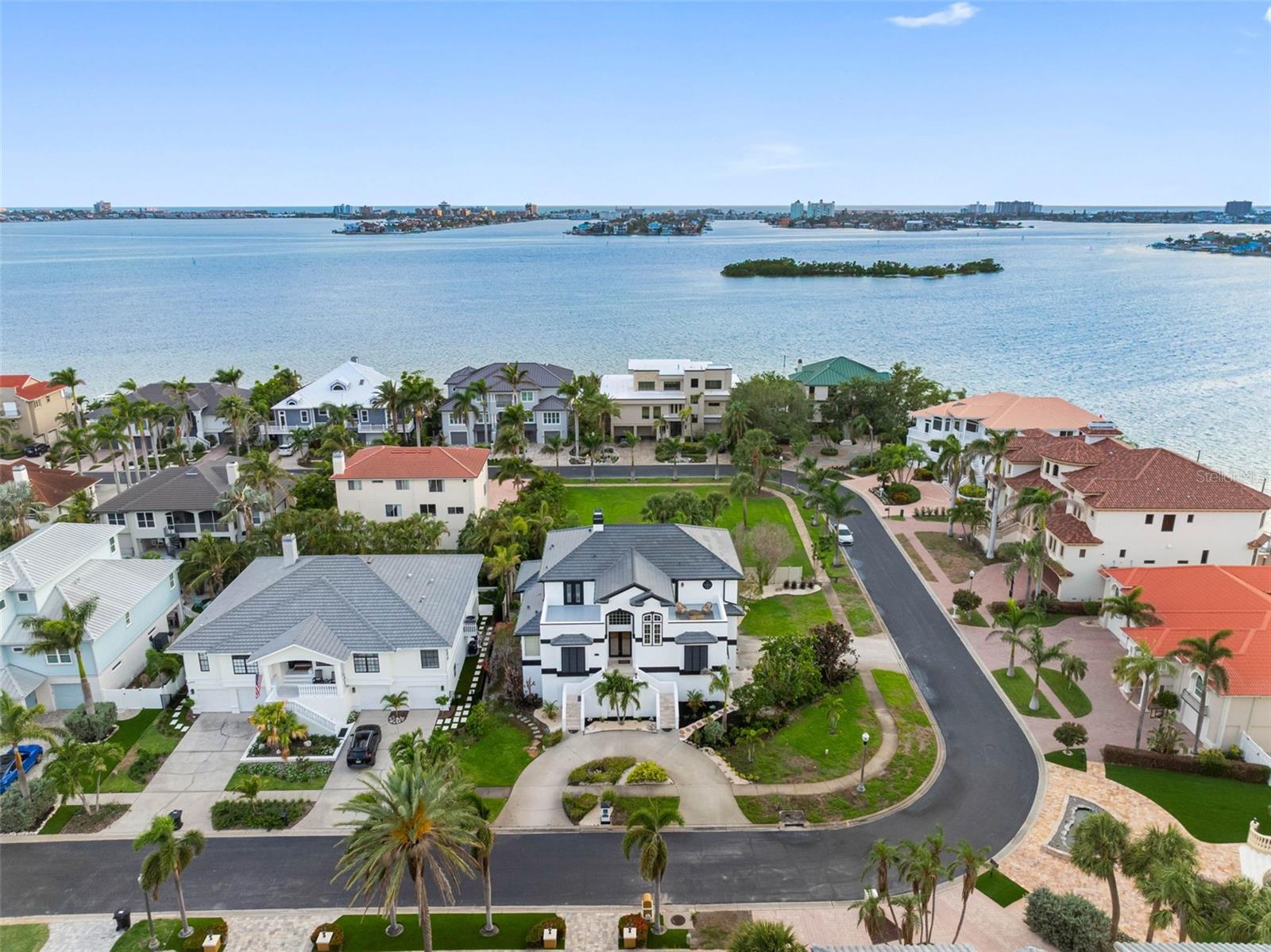 Image 70 of 86 For 6024 Kipps Colony Drive E