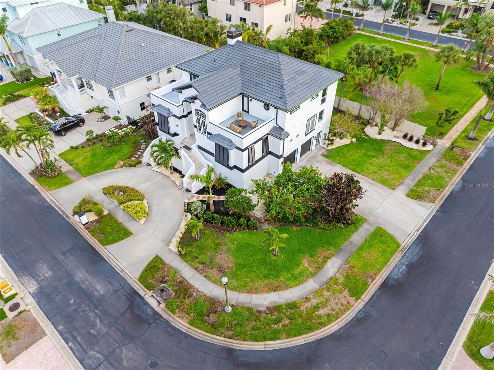 Image 74 of 86 For 6024 Kipps Colony Drive E