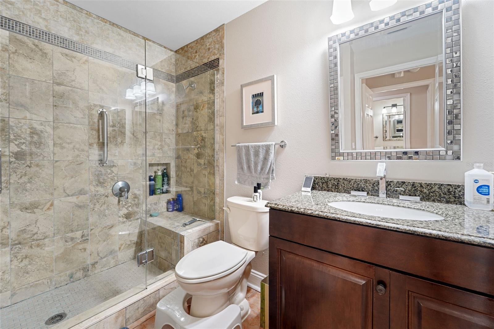 Image 14 of 19 For 701 Mirror Lake Drive N 120