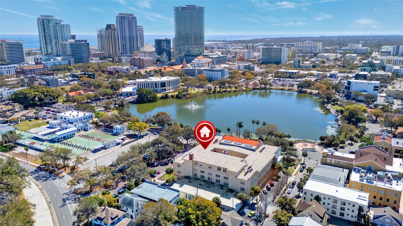 Image 17 of 19 For 701 Mirror Lake Drive N 120