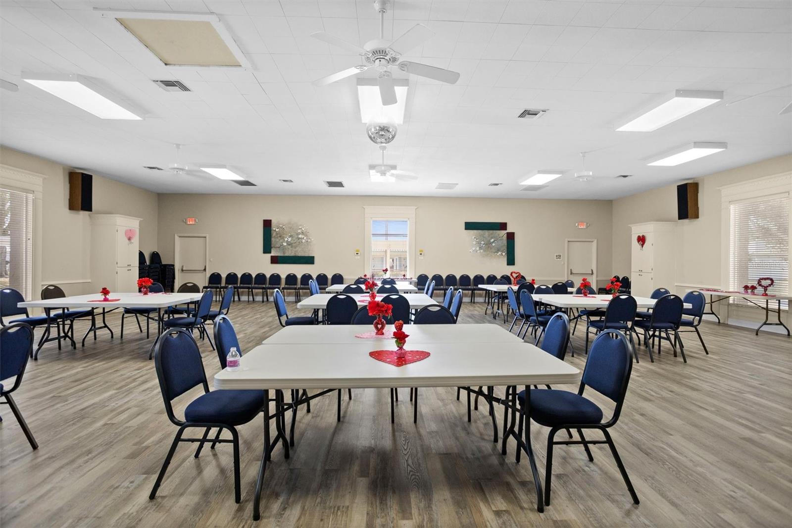 Image 59 of 62 For 10467 Larchmont Place N