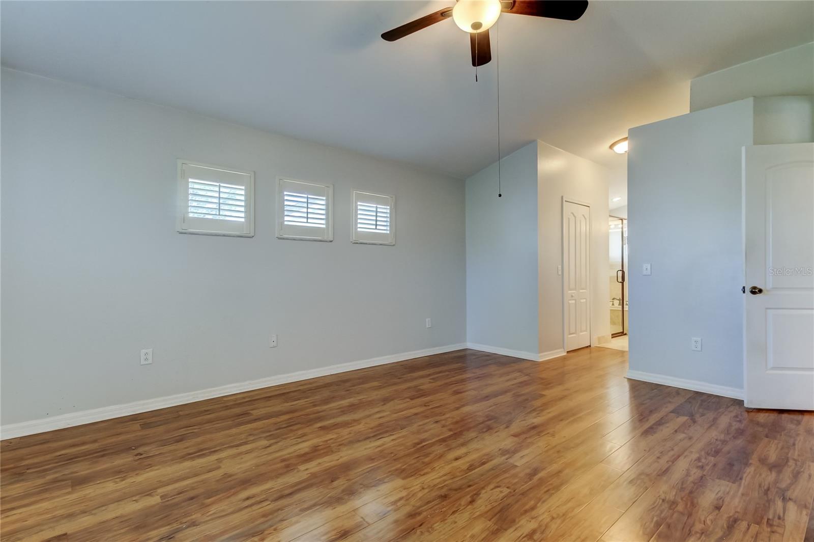 Image 13 of 41 For 4702 Corsage Drive