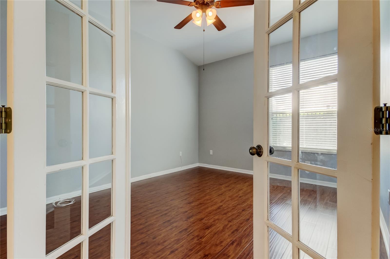 Image 21 of 41 For 4702 Corsage Drive