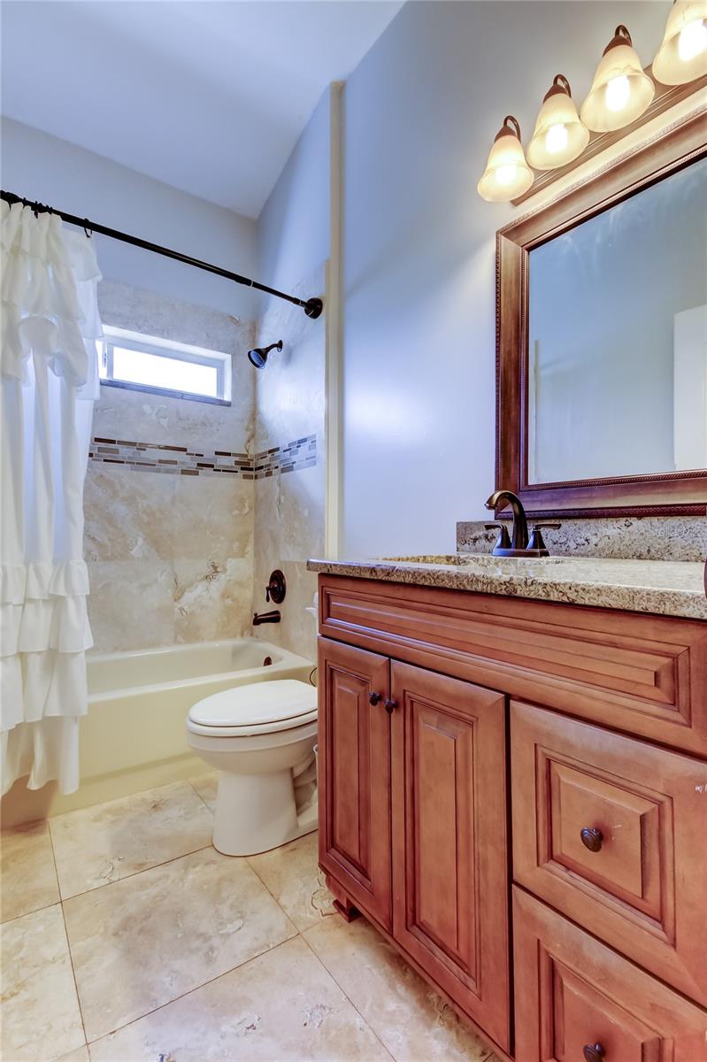 Image 30 of 41 For 4702 Corsage Drive