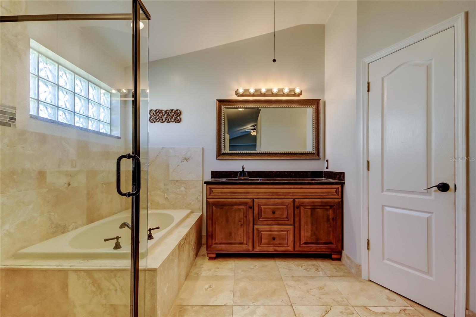 Image 8 of 41 For 4702 Corsage Drive