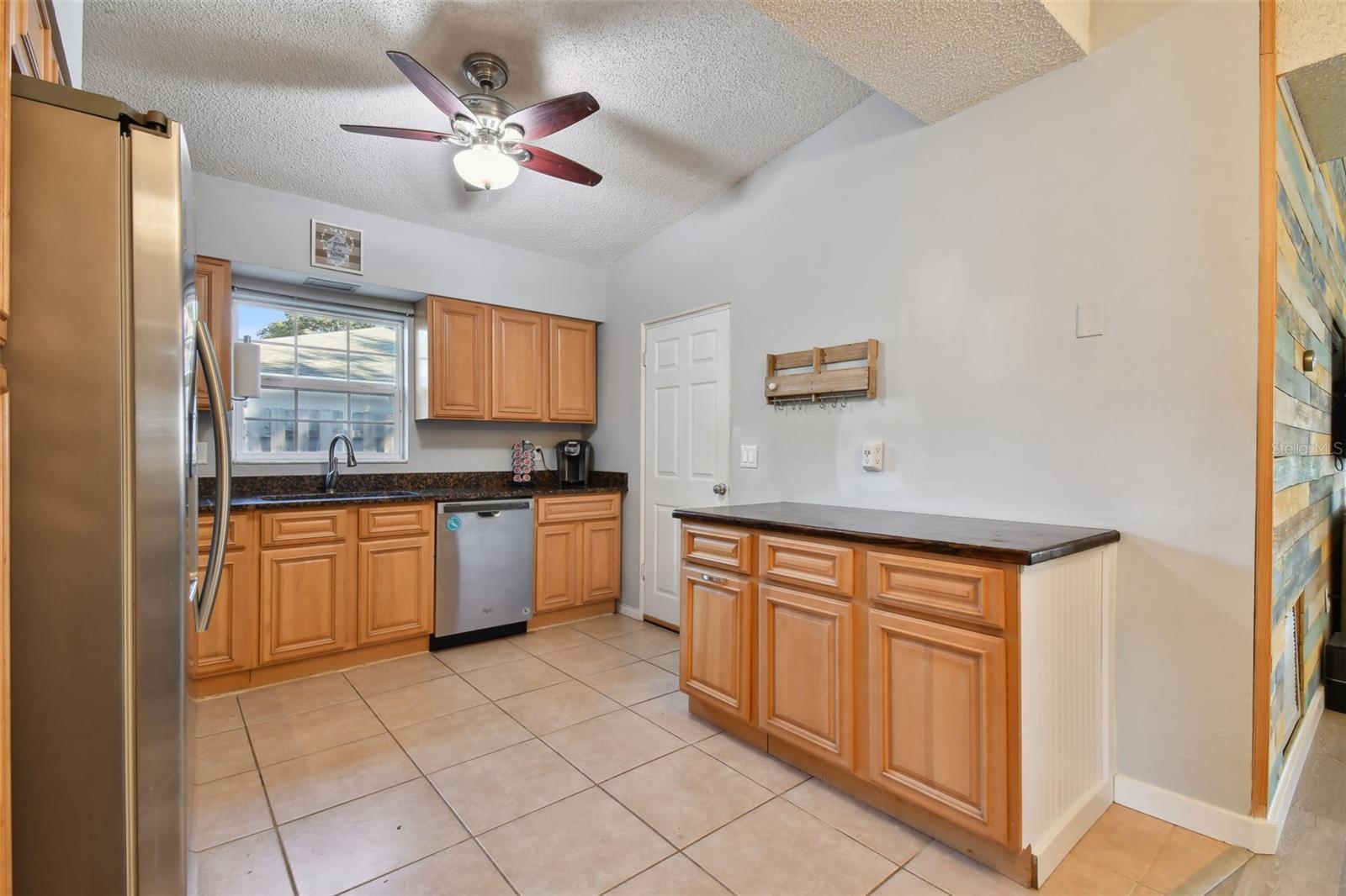 Image 12 of 55 For 12530 136th Lane