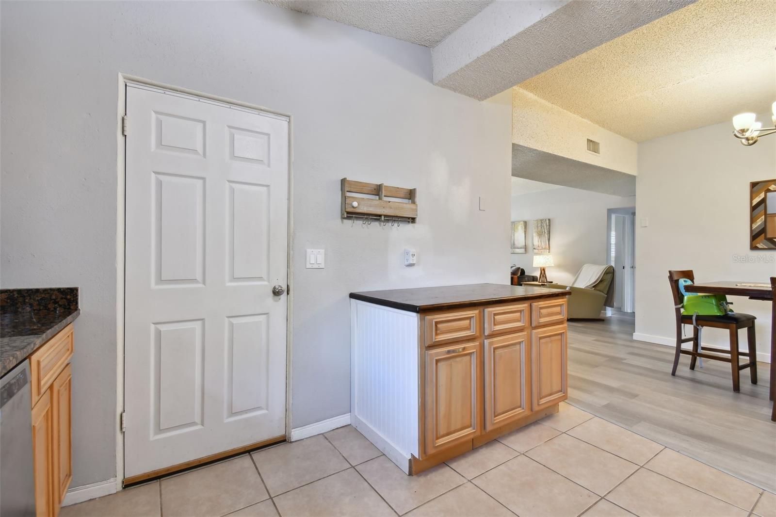 Image 14 of 55 For 12530 136th Lane