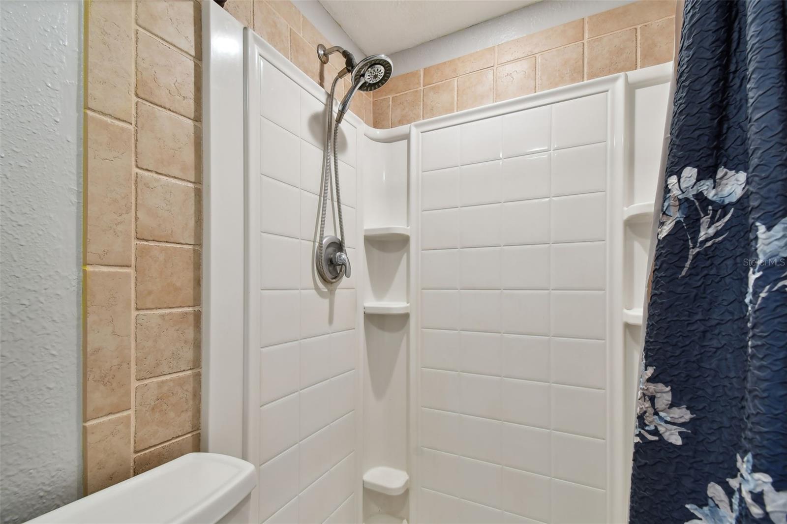 Image 22 of 55 For 12530 136th Lane