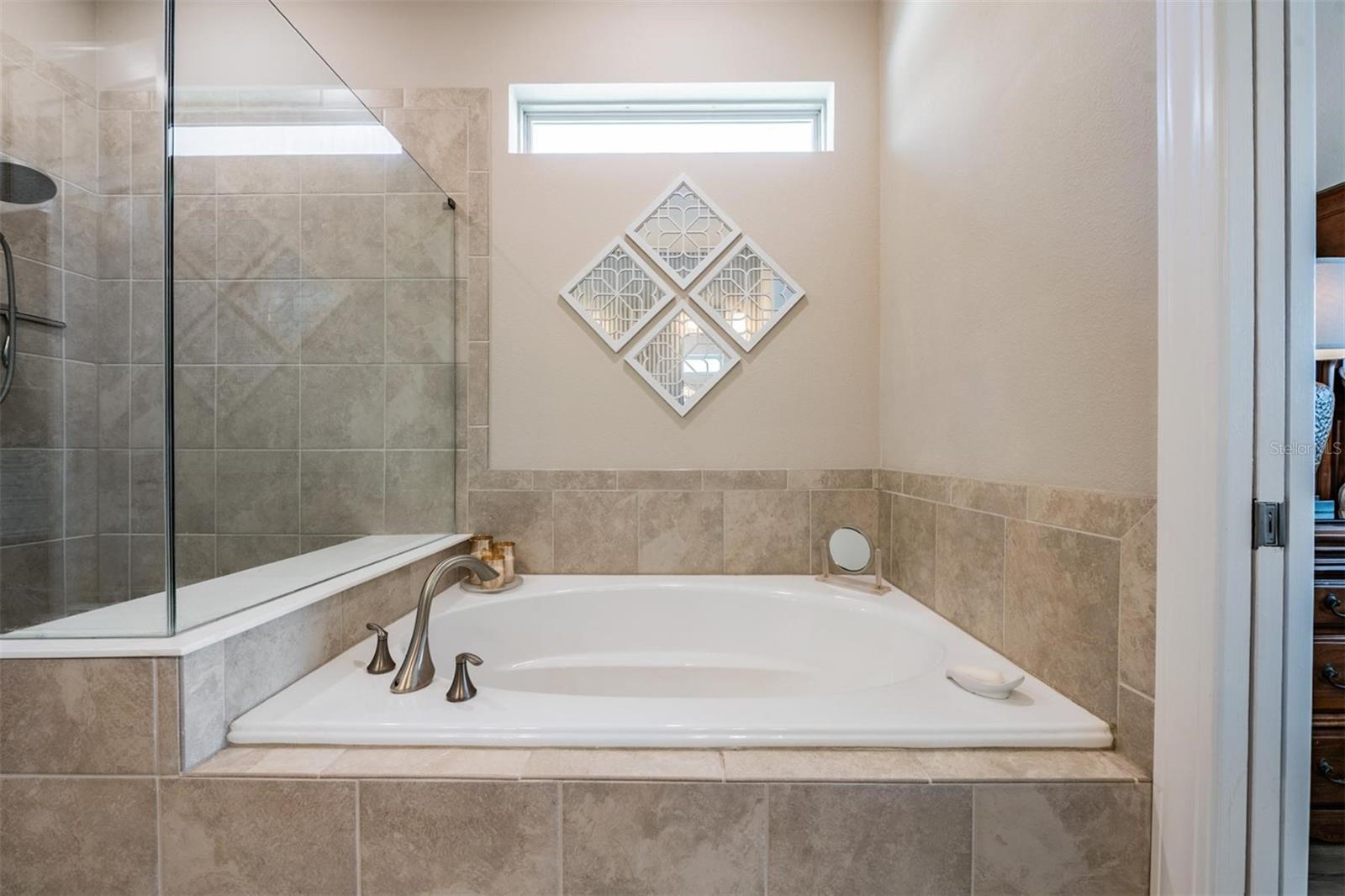 Image 22 of 70 For 5164 Dockyard Place