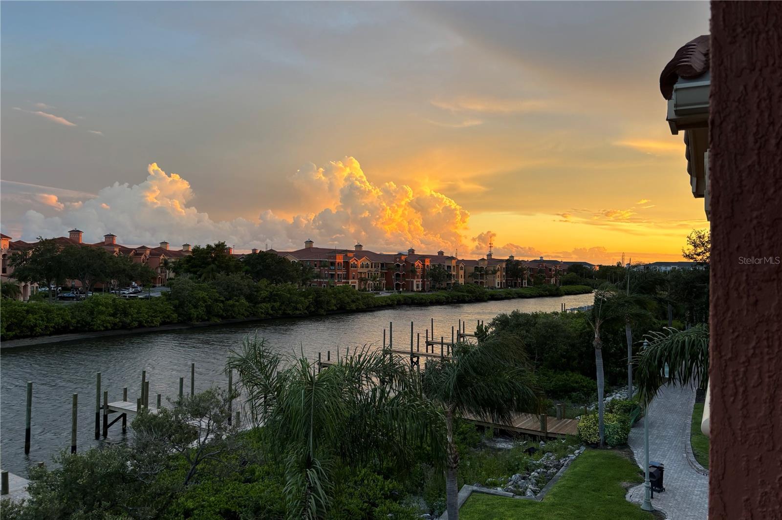 Image 10 of 57 For 2757 Via Cipriani  1134a