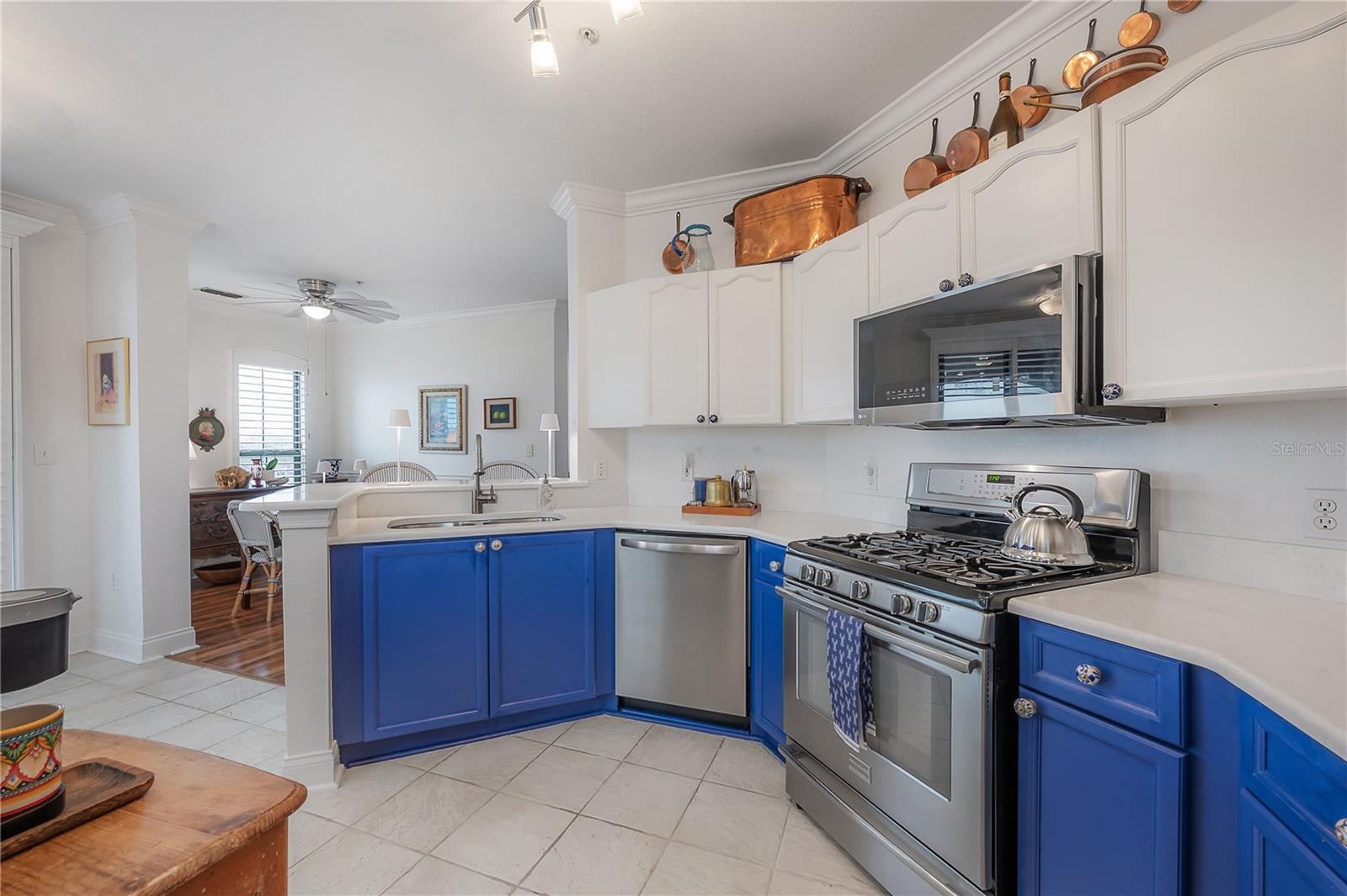 Image 14 of 57 For 2757 Via Cipriani  1134a