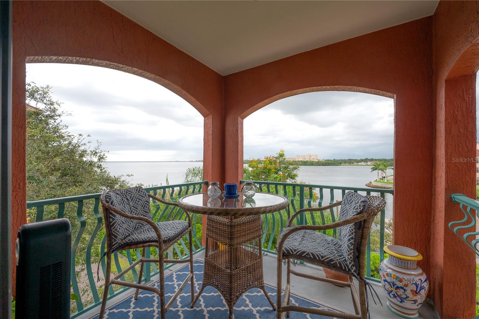 Image 7 of 57 For 2757 Via Cipriani  1134a