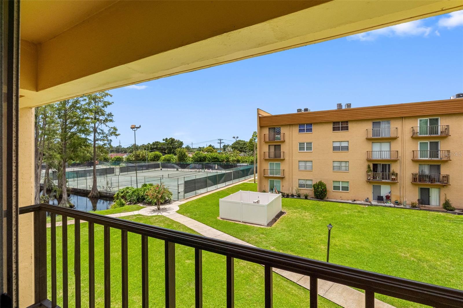 Image 12 of 42 For 5820 Church Avenue 346