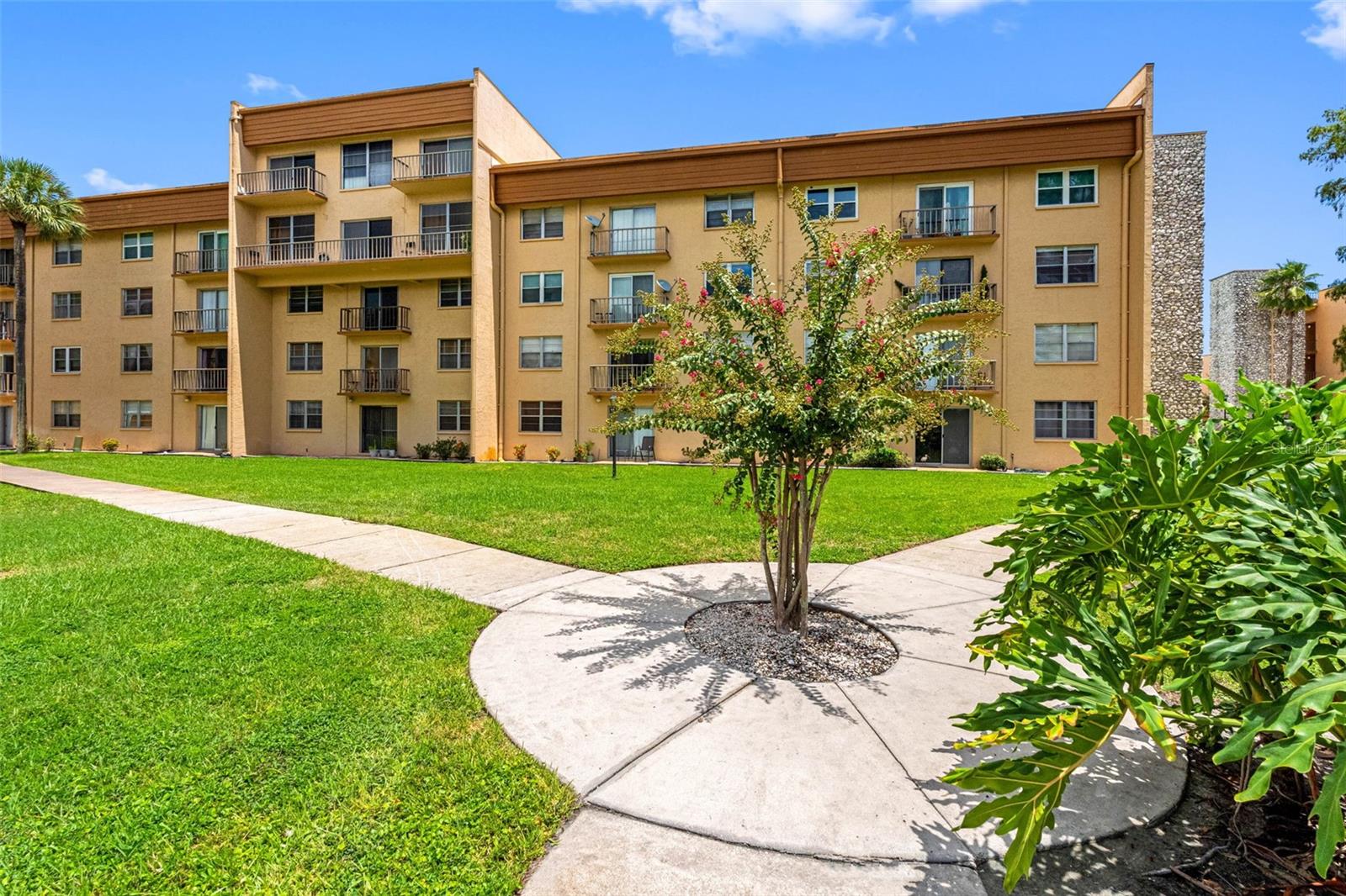 Image 25 of 42 For 5820 Church Avenue 346