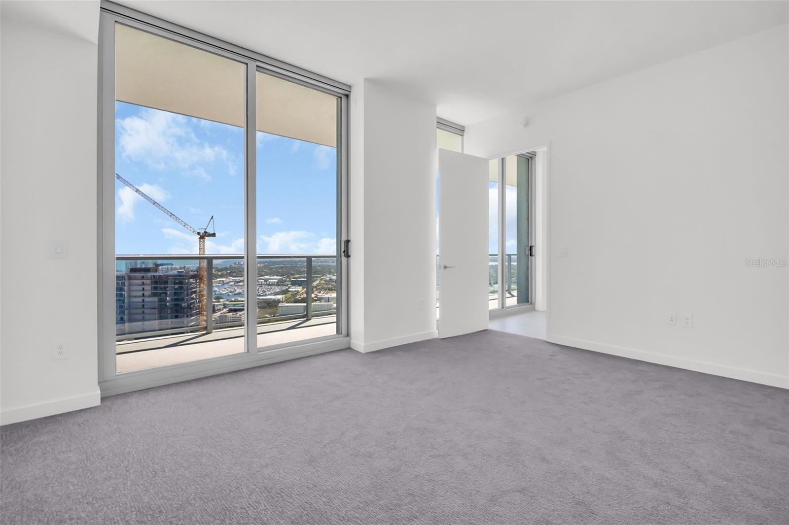 Image 22 of 77 For 400 Central Avenue 3606