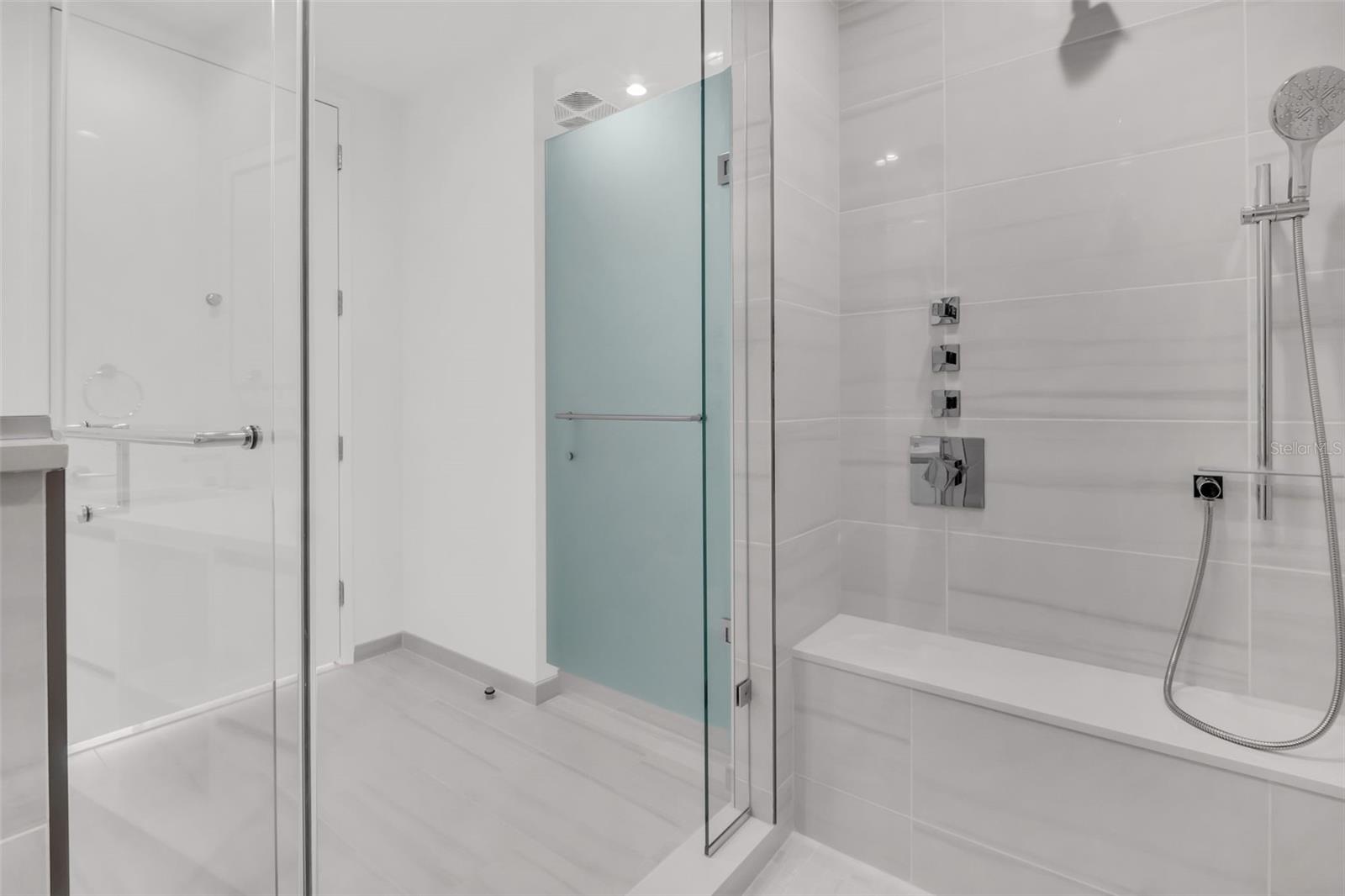 Image 32 of 77 For 400 Central Avenue 3606