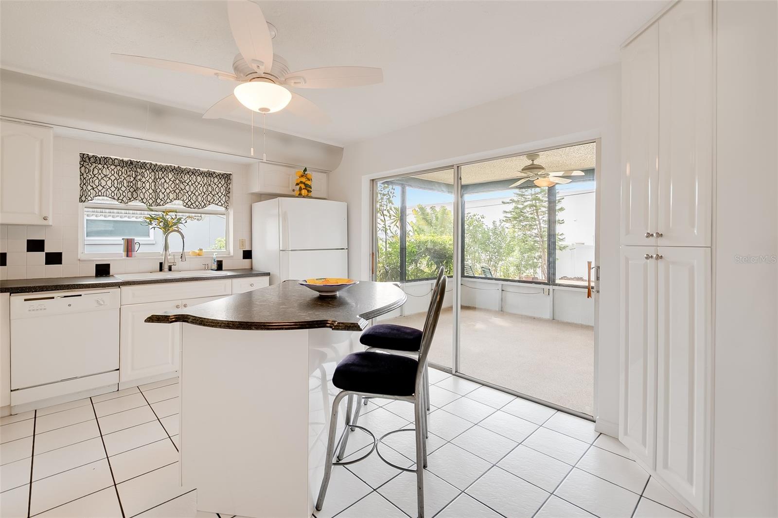 Image 10 of 38 For 13840 94th Avenue