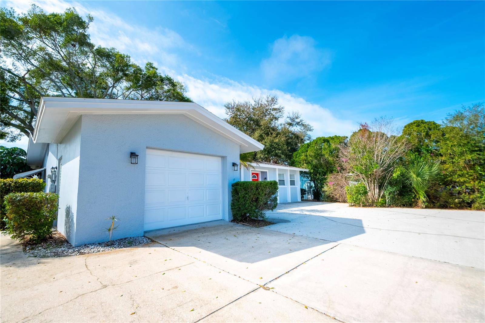 Image 31 of 38 For 13840 94th Avenue