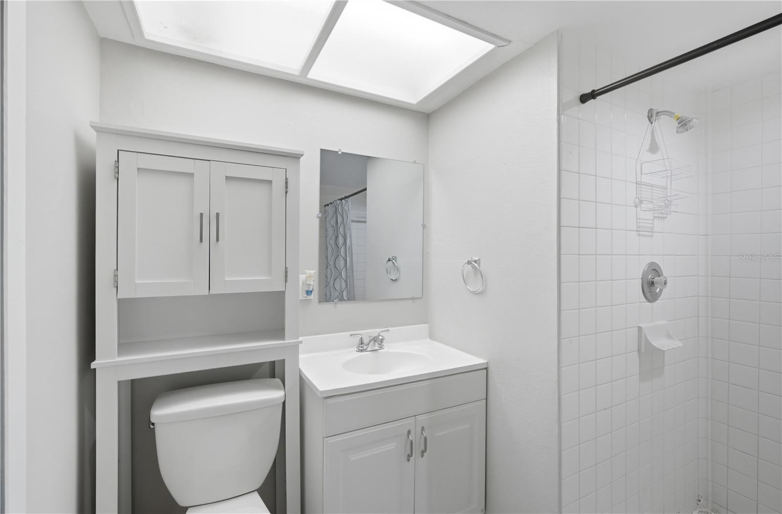 Image 13 of 25 For 4889 Puritan Circle 2302