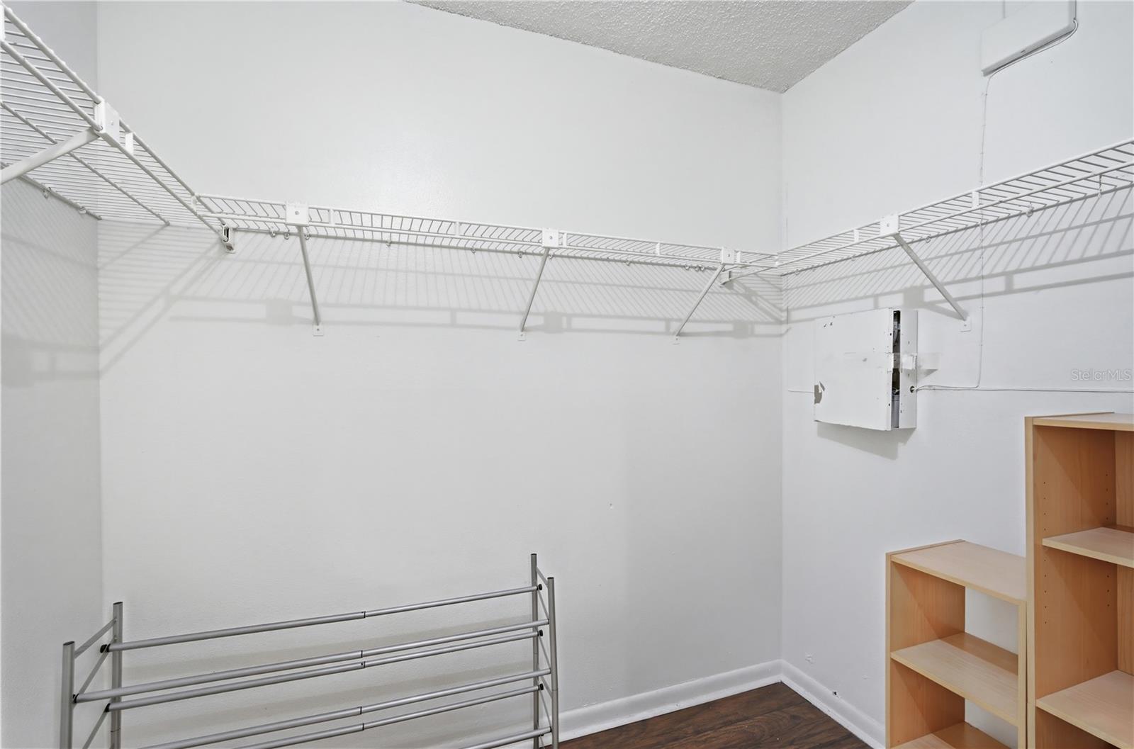 Image 14 of 25 For 4889 Puritan Circle 2302