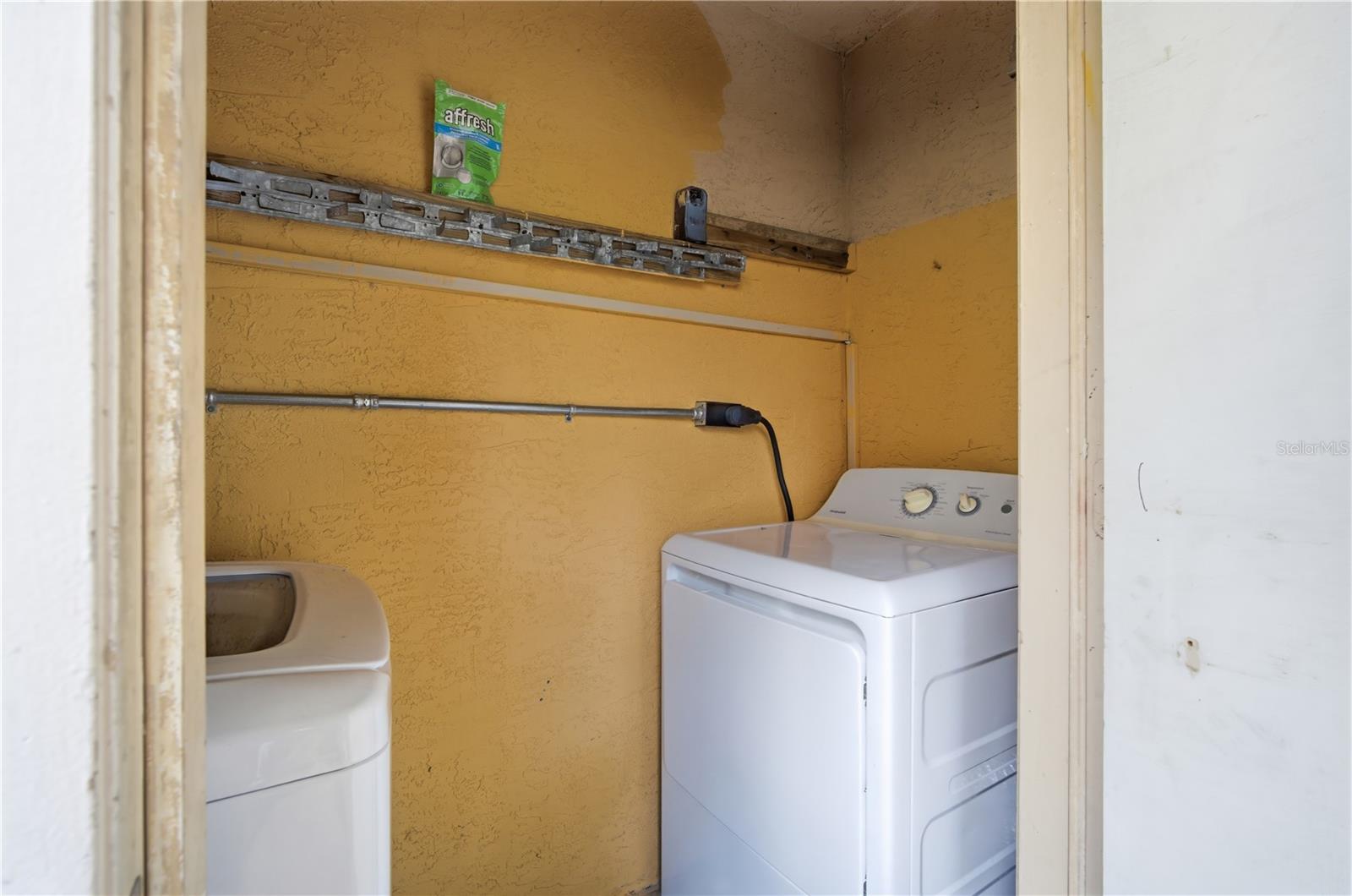 Image 18 of 25 For 4889 Puritan Circle 2302