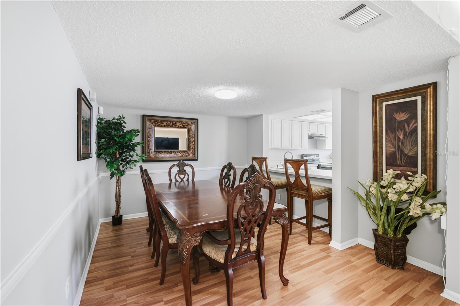 Image 8 of 25 For 4889 Puritan Circle 2302