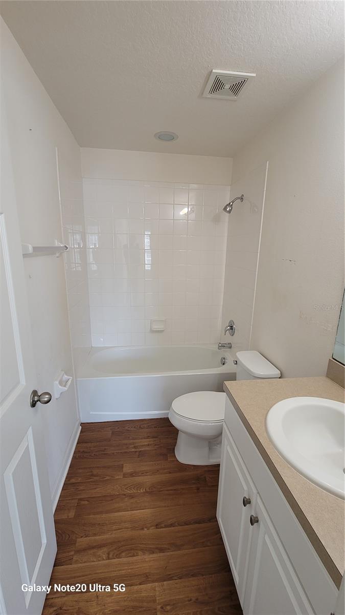 Image 9 of 13 For 8810 Walnut Gable Court